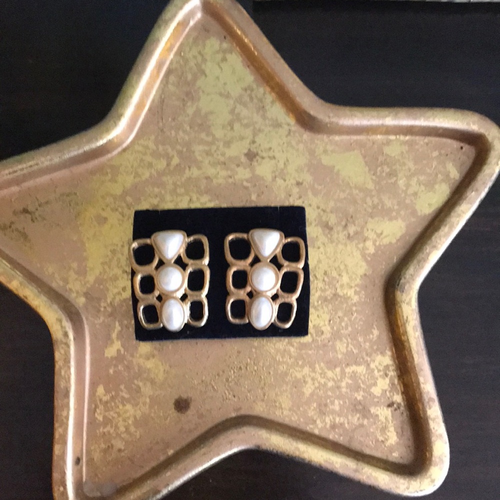 Vtg earrings